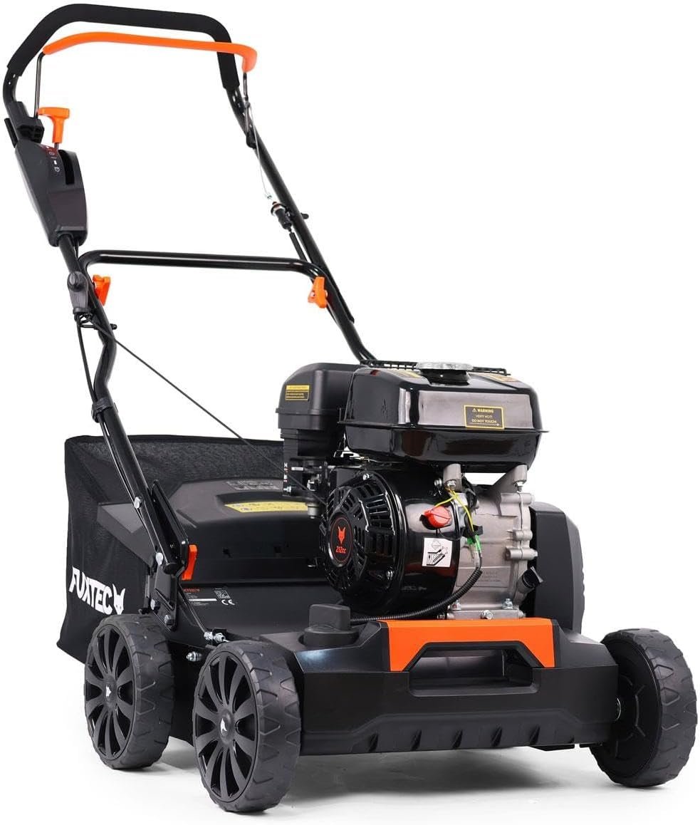 FUXTEC – Scarificateur Thermique 2en1 FX-BV240ECO 29,5 kg Moteur 4 temps 4,1kW rouleau 18 lames Poignée de transport et bac de ramassage de 40L FUXTEC – Scarificateur Thermique 2en1 FX-BV240ECO 29,5 kg Moteur 4 temps 4,1kW rouleau 18 lames Poignée de transport et bac de ramassage de 40L